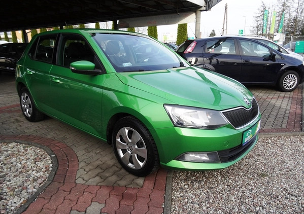 Skoda Fabia cena 28900 przebieg: 190000, rok produkcji 2016 z Płoty małe 301